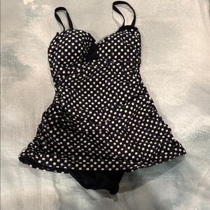 Profile By Gottex Black and White One Piece Swimsuit